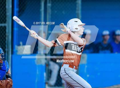 Thumbnail 3 in Lennard @ Armwood photogallery.