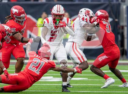 Thumbnail 1 in Katy vs. North Shore (UIL 6A-DI Football Semi-Regional) photogallery.