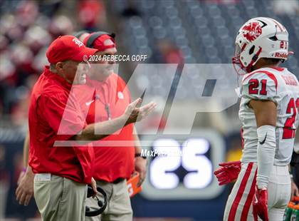 Thumbnail 2 in Katy vs. North Shore (UIL 6A-DI Football Semi-Regional) photogallery.