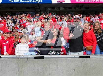 Thumbnail 3 in Katy vs. North Shore (UIL 6A-DI Football Semi-Regional) photogallery.