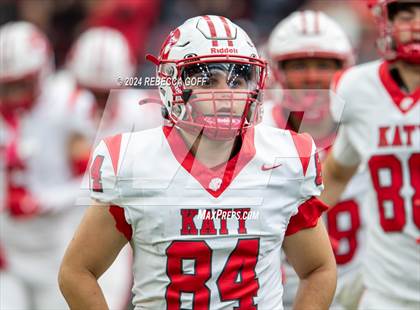 Thumbnail 3 in Katy vs. North Shore (UIL 6A-DI Football Semi-Regional) photogallery.