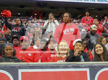 Thumbnail 2 in Katy vs. North Shore (UIL 6A-DI Football Semi-Regional) photogallery.
