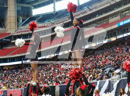 Thumbnail 3 in Katy vs. North Shore (UIL 6A-DI Football Semi-Regional) photogallery.