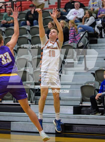 Thumbnail 2 in Lewiston vs. Ridgevue (The Capital Classic) photogallery.