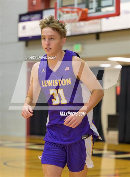 Thumbnail 3 in Lewiston vs. Ridgevue (The Capital Classic) photogallery.