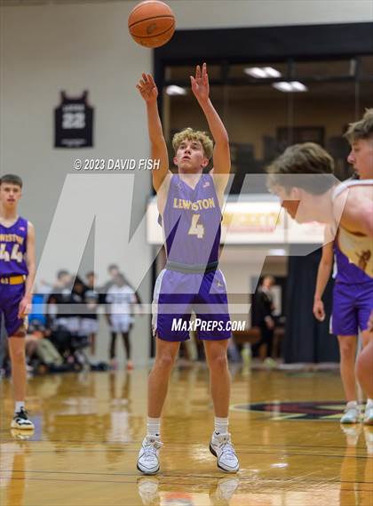 Thumbnail 3 in Lewiston vs. Ridgevue (The Capital Classic) photogallery.