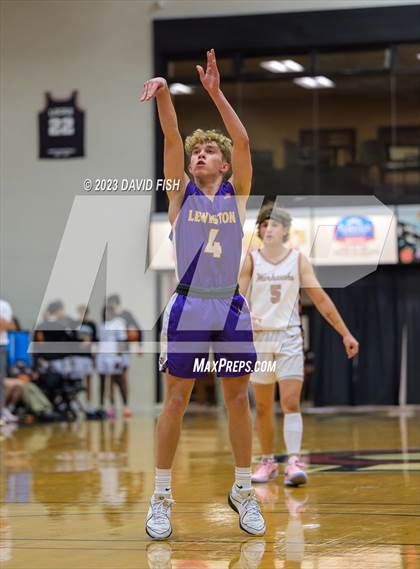 Thumbnail 2 in Lewiston vs. Ridgevue (The Capital Classic) photogallery.