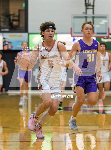 Thumbnail 3 in Lewiston vs. Ridgevue (The Capital Classic) photogallery.