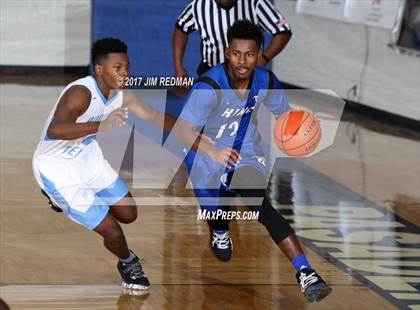 Thumbnail 2 in Sam Rayburn vs. King (McDonald's Texas Invitational) photogallery.