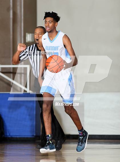 Thumbnail 3 in Sam Rayburn vs. King (McDonald's Texas Invitational) photogallery.