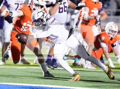 Thumbnail 1 in Celina vs Alvarado (UIL Football 4A Division 1 Region II Final) photogallery.