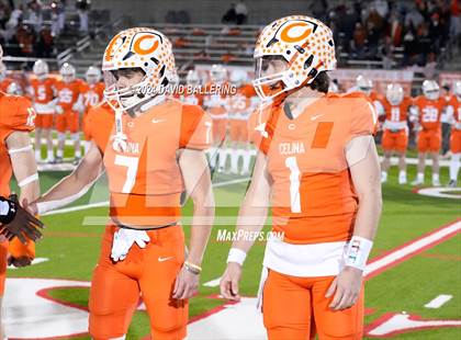 Thumbnail 2 in Celina vs Alvarado (UIL Football 4A Division 1 Region II Final) photogallery.