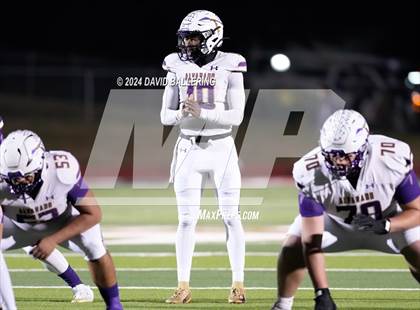 Thumbnail 1 in Celina vs Alvarado (UIL Football 4A Division 1 Region II Final) photogallery.