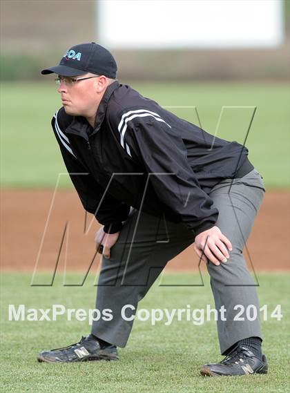 Thumbnail 1 in Woodland Christian vs. Vacaville Christian photogallery.