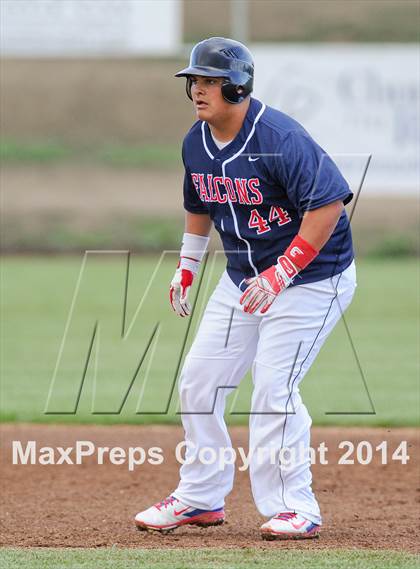 Thumbnail 3 in Woodland Christian vs. Vacaville Christian photogallery.