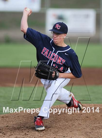 Thumbnail 2 in Woodland Christian vs. Vacaville Christian photogallery.