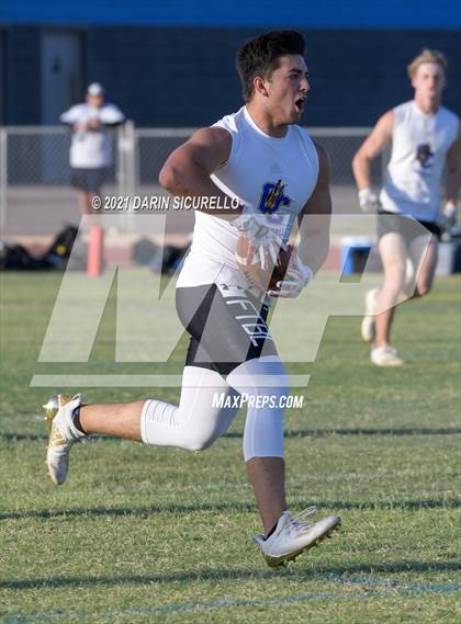 Thumbnail 1 in O'Connor vs Westview (Cactus Duel Out West 7-on-7 Tournament) photogallery.