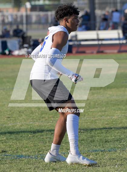 Thumbnail 2 in O'Connor vs Westview (Cactus Duel Out West 7-on-7 Tournament) photogallery.
