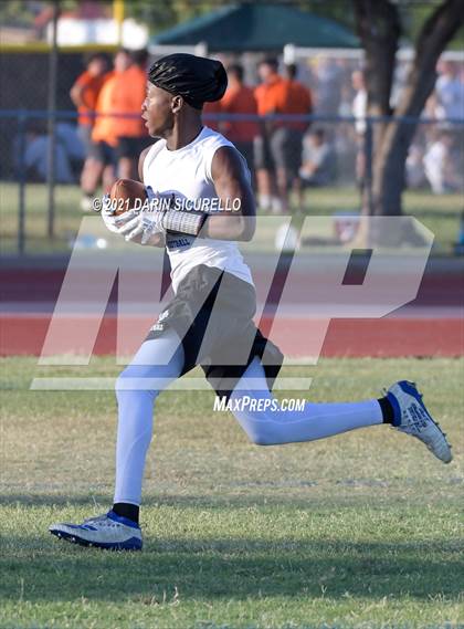 Thumbnail 3 in O'Connor vs Westview (Cactus Duel Out West 7-on-7 Tournament) photogallery.