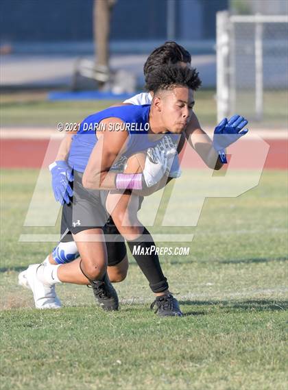 Thumbnail 2 in O'Connor vs Westview (Cactus Duel Out West 7-on-7 Tournament) photogallery.