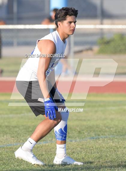 Thumbnail 3 in O'Connor vs Westview (Cactus Duel Out West 7-on-7 Tournament) photogallery.