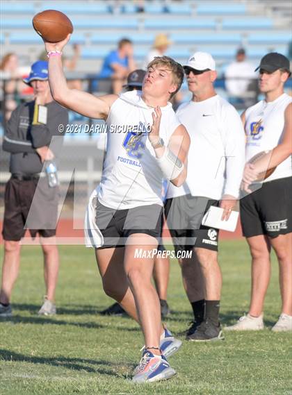 Thumbnail 3 in O'Connor vs Westview (Cactus Duel Out West 7-on-7 Tournament) photogallery.