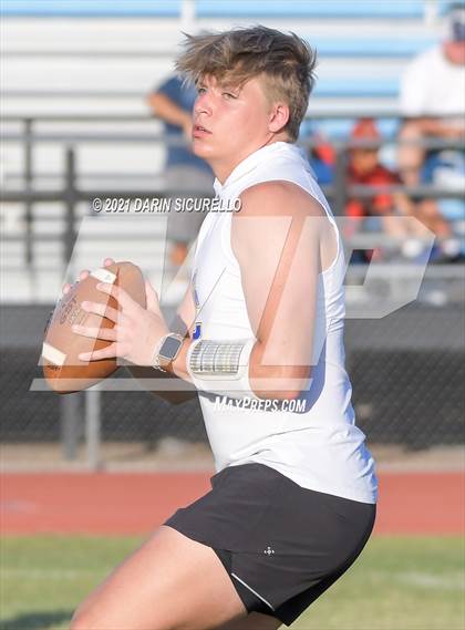 Thumbnail 3 in O'Connor vs Westview (Cactus Duel Out West 7-on-7 Tournament) photogallery.