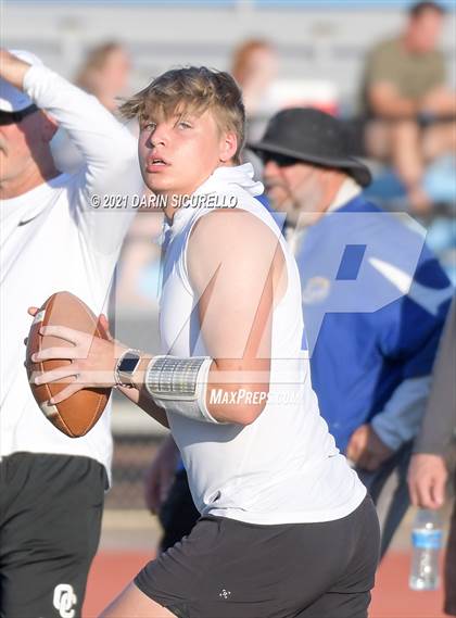 Thumbnail 2 in O'Connor vs Westview (Cactus Duel Out West 7-on-7 Tournament) photogallery.