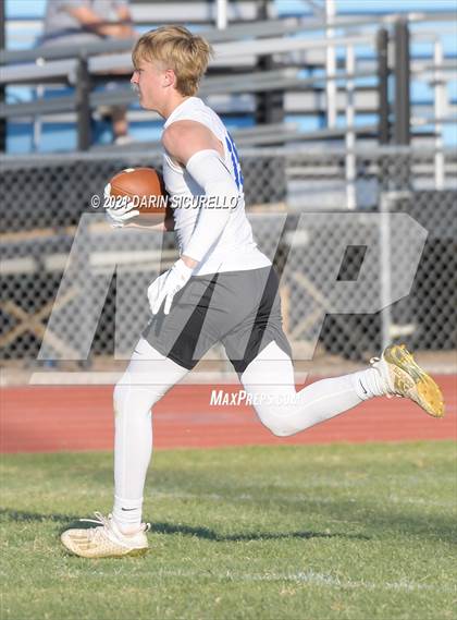 Thumbnail 2 in O'Connor vs Westview (Cactus Duel Out West 7-on-7 Tournament) photogallery.
