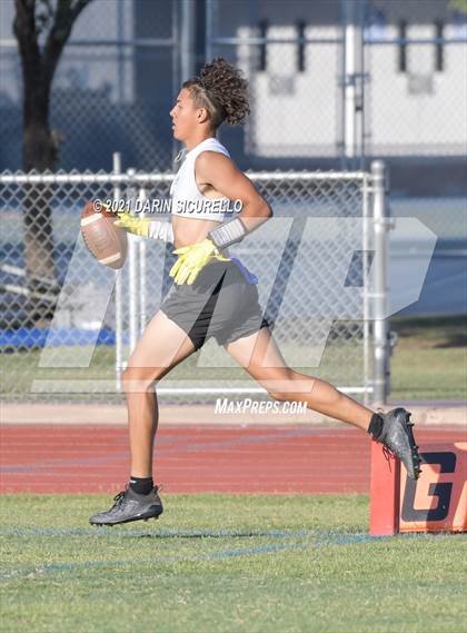 Thumbnail 3 in O'Connor vs Westview (Cactus Duel Out West 7-on-7 Tournament) photogallery.