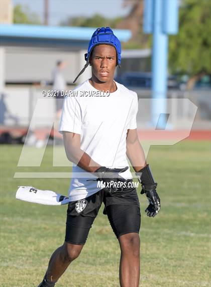 Thumbnail 3 in O'Connor vs Westview (Cactus Duel Out West 7-on-7 Tournament) photogallery.