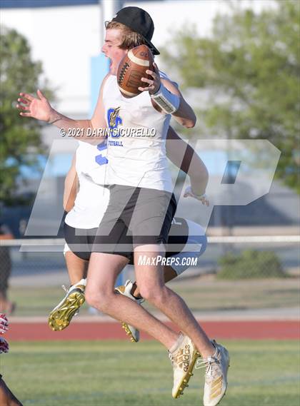 Thumbnail 3 in O'Connor vs Westview (Cactus Duel Out West 7-on-7 Tournament) photogallery.