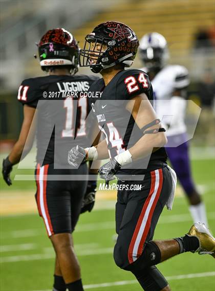 Thumbnail 3 in Coppell vs. Cedar Ridge (UIL 6A D1 Regional Playoff) photogallery.