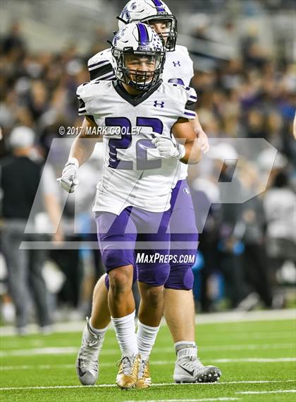 Thumbnail 1 in Coppell vs. Cedar Ridge (UIL 6A D1 Regional Playoff) photogallery.