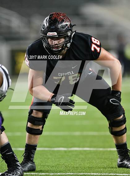 Thumbnail 2 in Coppell vs. Cedar Ridge (UIL 6A D1 Regional Playoff) photogallery.