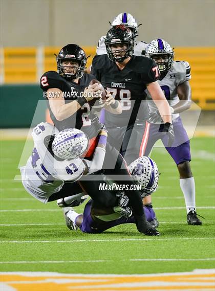 Thumbnail 3 in Coppell vs. Cedar Ridge (UIL 6A D1 Regional Playoff) photogallery.