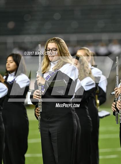 Thumbnail 1 in Coppell vs. Cedar Ridge (UIL 6A D1 Regional Playoff) photogallery.