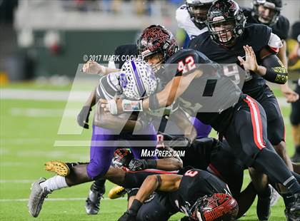 Thumbnail 3 in Coppell vs. Cedar Ridge (UIL 6A D1 Regional Playoff) photogallery.