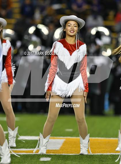 Thumbnail 1 in Coppell vs. Cedar Ridge (UIL 6A D1 Regional Playoff) photogallery.