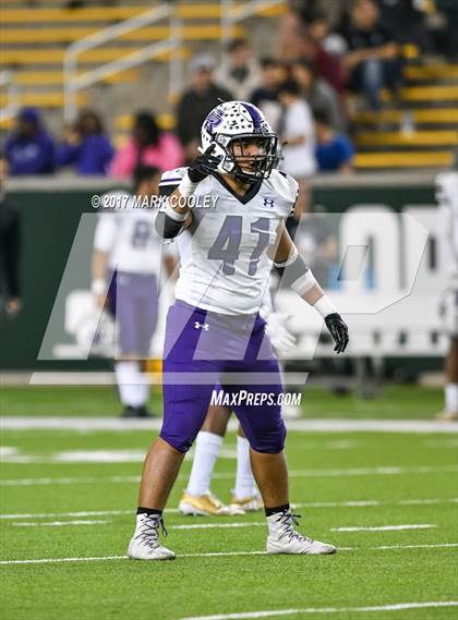 Thumbnail 2 in Coppell vs. Cedar Ridge (UIL 6A D1 Regional Playoff) photogallery.