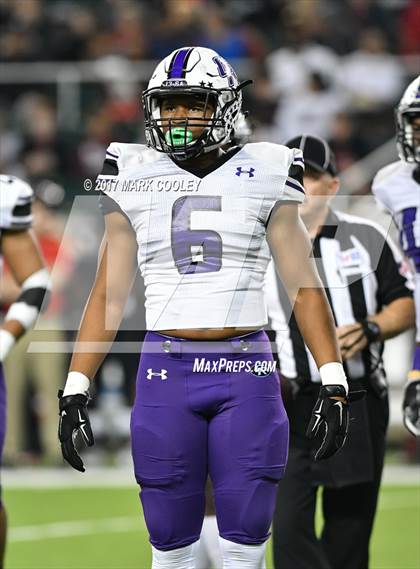 Thumbnail 3 in Coppell vs. Cedar Ridge (UIL 6A D1 Regional Playoff) photogallery.