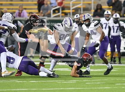 Thumbnail 2 in Coppell vs. Cedar Ridge (UIL 6A D1 Regional Playoff) photogallery.