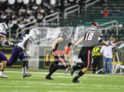 Thumbnail 1 in Coppell vs. Cedar Ridge (UIL 6A D1 Regional Playoff) photogallery.