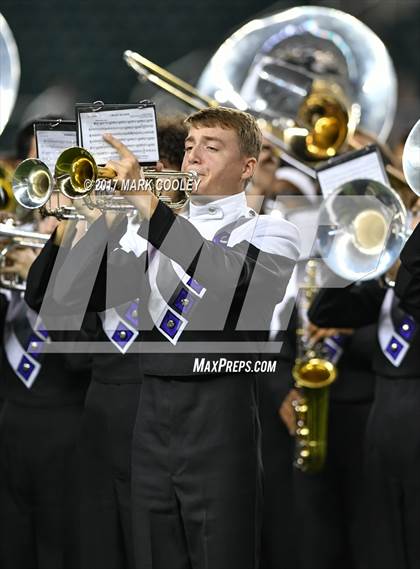 Thumbnail 3 in Coppell vs. Cedar Ridge (UIL 6A D1 Regional Playoff) photogallery.