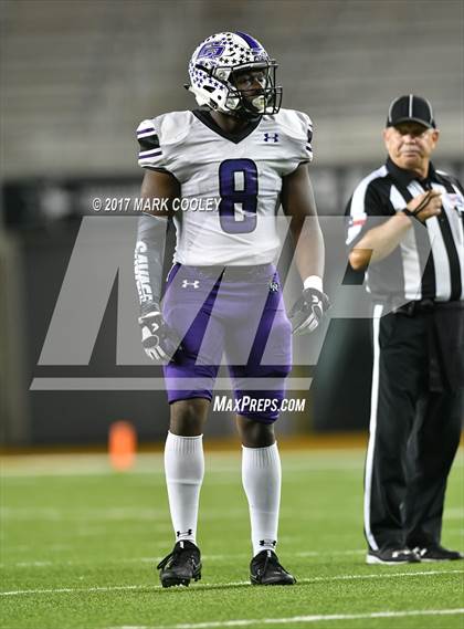 Thumbnail 1 in Coppell vs. Cedar Ridge (UIL 6A D1 Regional Playoff) photogallery.