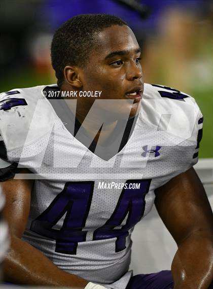 Thumbnail 2 in Coppell vs. Cedar Ridge (UIL 6A D1 Regional Playoff) photogallery.