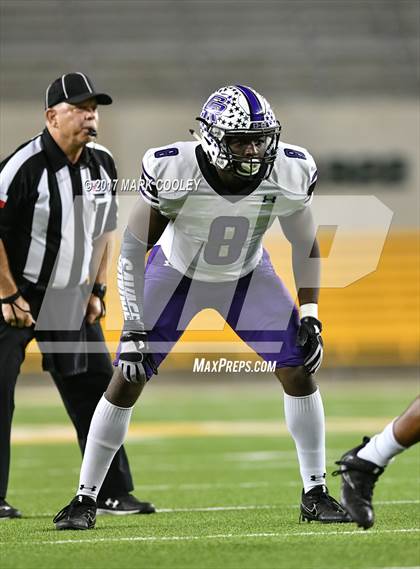 Thumbnail 3 in Coppell vs. Cedar Ridge (UIL 6A D1 Regional Playoff) photogallery.