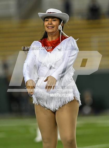 Thumbnail 1 in Coppell vs. Cedar Ridge (UIL 6A D1 Regional Playoff) photogallery.