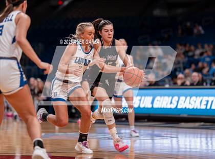 Thumbnail 2 in Farwell vs. Martins Mill (UIL 2A Basketball Division II Final) photogallery.