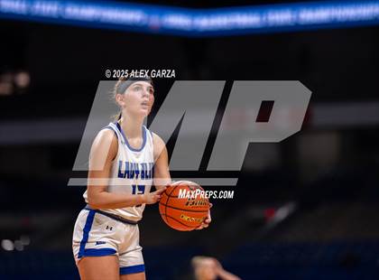 Thumbnail 2 in Farwell vs. Martins Mill (UIL 2A Basketball Division II Final) photogallery.